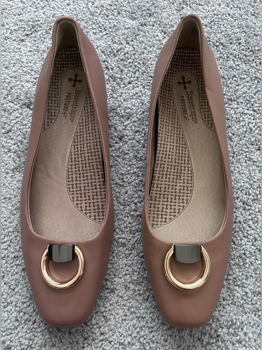 BareTraps Taupe Ballet Flats with Gold Ring Accent, Women’s, Size 8.5